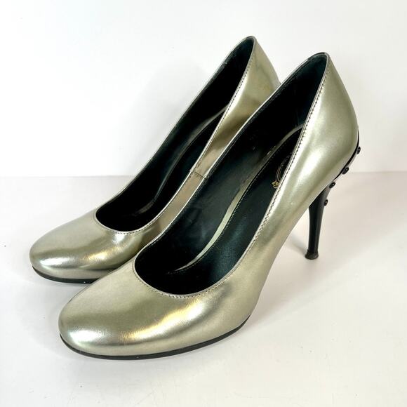 Tod's Gray Patent Leather 3-Inch Studded Heel Pumps Size 5 (EU 35.5) - Picture 1 of 11